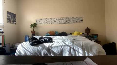 Snapshot of 000cloud9000 chatting on 12.12.24 Cloud9 online show from 12.12.24