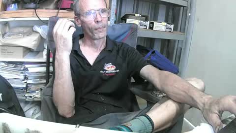 Snapshot of 04oldskool chatting on 12.09.24 04oldskool online show from 12.09.24