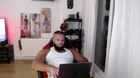 Kingsley online show from 04.10.26