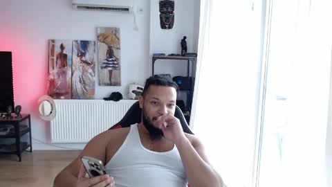 Snapshot of 0_kingsley chatting on 05.16.26 Kingsley online show from 05.16.26