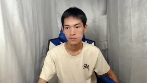 Snapshot of 0cir_asiansatisfy chatting on 05.26.26 RICK online show from 05.26.26