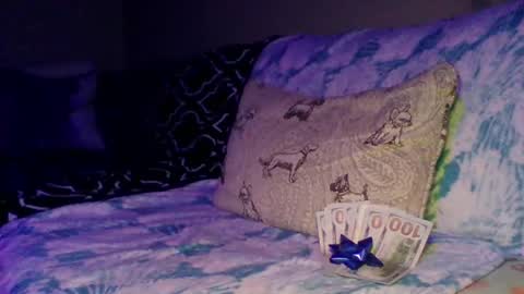 Snapshot of 0h_henry chatting on 12.23.25 0h_henry online show from 12.23.25