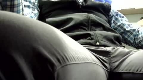 J10004246 online show from 02.03.25