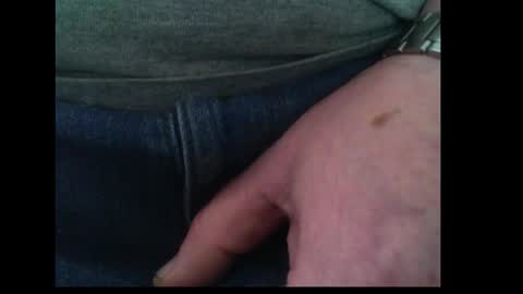 Snapshot of 10mm_socket chatting on 09.12.25 10mm_socket online show from 09.12.25