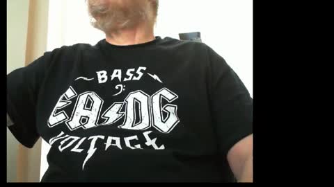 Snapshot of 10mm_socket chatting on 10.07.25 10mm_socket online show from 10.07.25