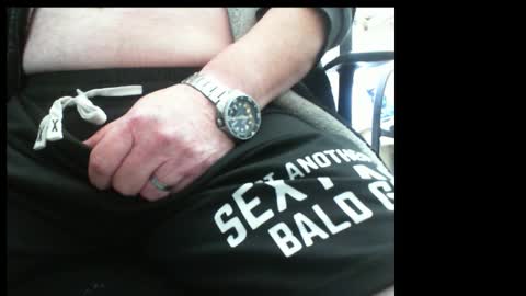 Snapshot of 10mm_socket chatting on 11.19.25 10mm_socket online show from 11.19.25