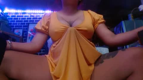 Snapshot of 11inchmonstercock4u chatting on 09.12.25 i am trixie im Your Selfsucking Mistress online show from 09.12.25