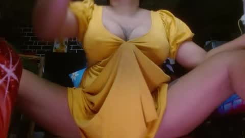 Snapshot of 11inchmonstercock4u chatting on 10.09.25 i am trixie im Your Selfsucking Mistress online show from 10.09.25