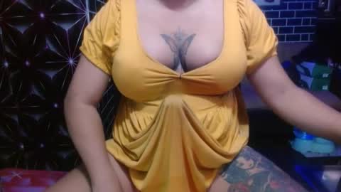 Snapshot of 11inchmonstercock4u chatting on 05.19.26 i am trixie im Your Selfsucking Mistress online show from 05.19.26