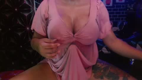 Snapshot of 11inchmonstercock4u chatting on 07.01.26 i am trixie im Your Selfsucking Mistress online show from 07.01.26