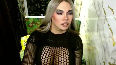 Snapshot of 11inchsinglecious chatting on 02.05.26 HUGECOCK online show from 02.05.26