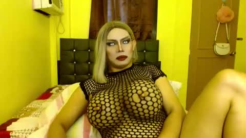 HUGECOCK online show from 04.14.26