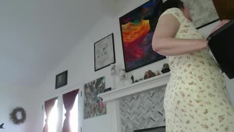 Aurora Willows online show from 03.11.25