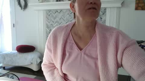 Aurora Willows online show from 02.27.26