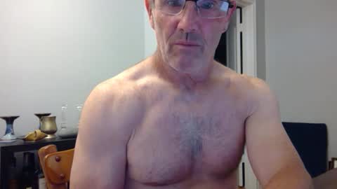 Snapshot of 13glanmorfa chatting on 05.21.26 13glanmorfa online show from 05.21.26