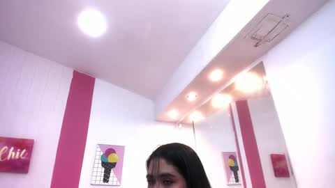 Scarlette  online show from 01.20.25