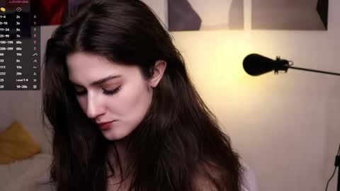 Snapshot of 17ths chatting on 04.08.26 Leksi online show from 04.08.26