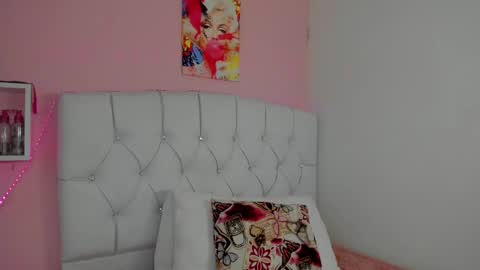 18candy online show from 09.15.25