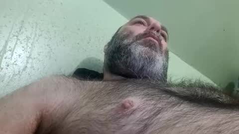 Snapshot of 18hrjerker chatting on 11.17.25 18hrjerker online show from 11.17.25