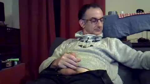 Snapshot of 18remy45 chatting on 12.04.24 18remy45 online show from 12.04.24