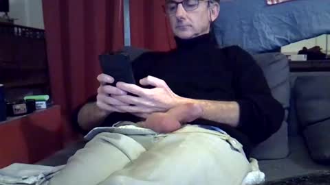 Snapshot of 18remy45 chatting on 12.28.24 18remy45 online show from 12.28.24