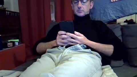 Snapshot of 18remy45 chatting on 12.30.24 18remy45 online show from 12.30.24