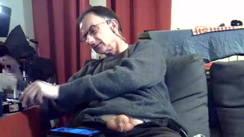 Snapshot of 18remy45 chatting on 05.15.26 18remy45 online show from 05.15.26