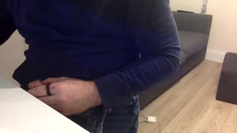 Snapshot of 1986matt1986 chatting on 01.28.25 cumfan online show from 01.28.25