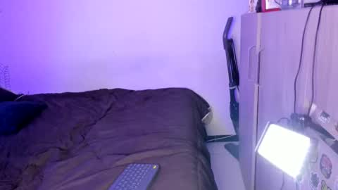 Snapshot of 19adam98 chatting on 01.31.25 Adam and Venus online show from 01.31.25