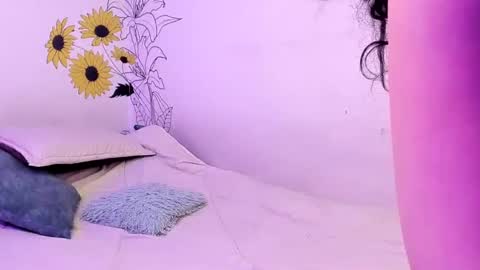 Snapshot of 19adam98 chatting on 09.16.25 Adam and Venus online show from 09.16.25