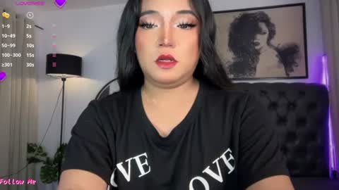 Snapshot of 1bestlover chatting on 06.19.26 Ekang online show from 06.19.26