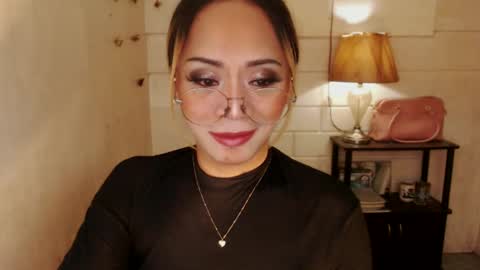 Snapshot of 1bigsurprise4you chatting on 12.17.24 angel online show from 12.17.24