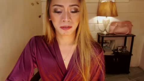 Snapshot of 1bigsurprise4you chatting on 12.22.24 angel online show from 12.22.24