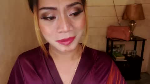 Snapshot of 1bigsurprise4you chatting on 02.04.25 angel online show from 02.04.25