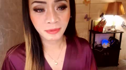 Snapshot of 1bigsurprise4you chatting on 10.20.25 angel online show from 10.20.25