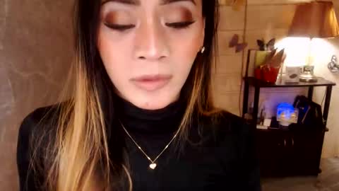 Snapshot of 1bigsurprise4you chatting on 10.28.25 angel online show from 10.28.25