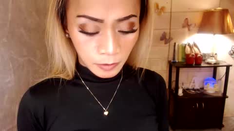 Snapshot of 1bigsurprise4you chatting on 02.13.26 angel online show from 02.13.26