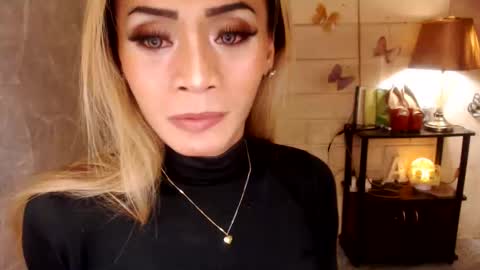 Snapshot of 1bigsurprise4you chatting on 02.20.26 angel online show from 02.20.26