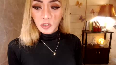 Snapshot of 1bigsurprise4you chatting on 02.27.26 angel online show from 02.27.26