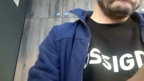 Snapshot of 1guido chatting on 12.16.24 Guido online show from 12.16.24