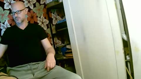 1hotbaldguy online show from 02.17.26