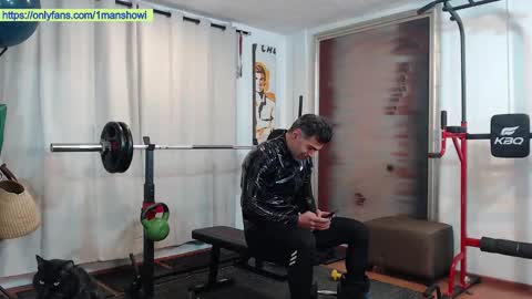 Snapshot of 1manshow11 chatting on 01.08.26 1manshow11 online show from 01.08.26