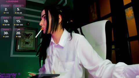 Moona  online show from 12.11.24