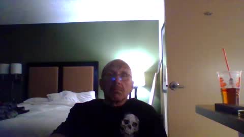 Snapshot of 1nastya8 chatting on 09.28.25 TheShyOne18 online show from 09.28.25