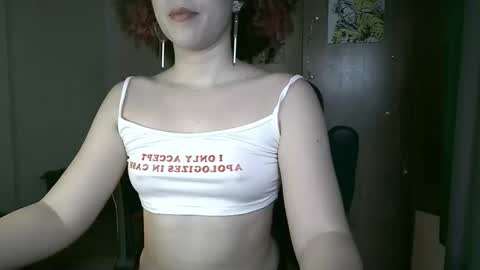 Snapshot of 1nonita chatting on 04.15.26 Nonita online show from 04.15.26