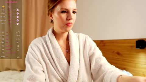 VICTORIA online show from 09.17.25