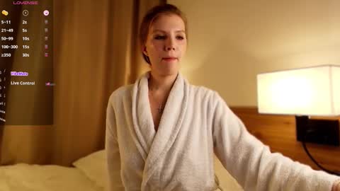 VICTORIA online show from 10.31.25