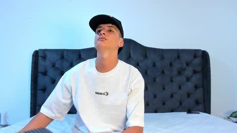 1Threestar online show from 09.14.25