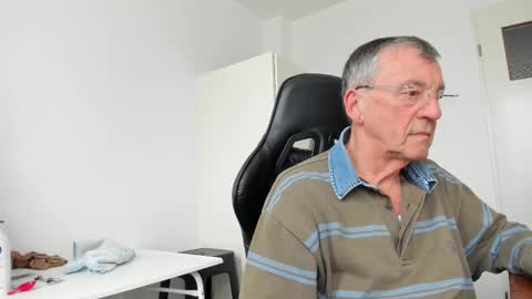 Henk online show from 03.17.26