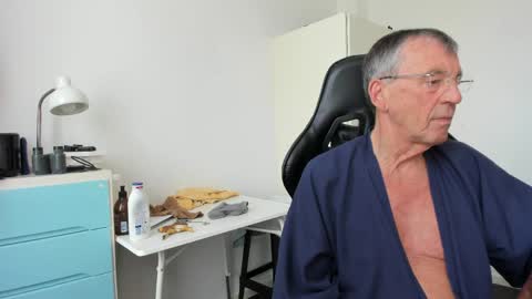 Henk online show from 03.29.26